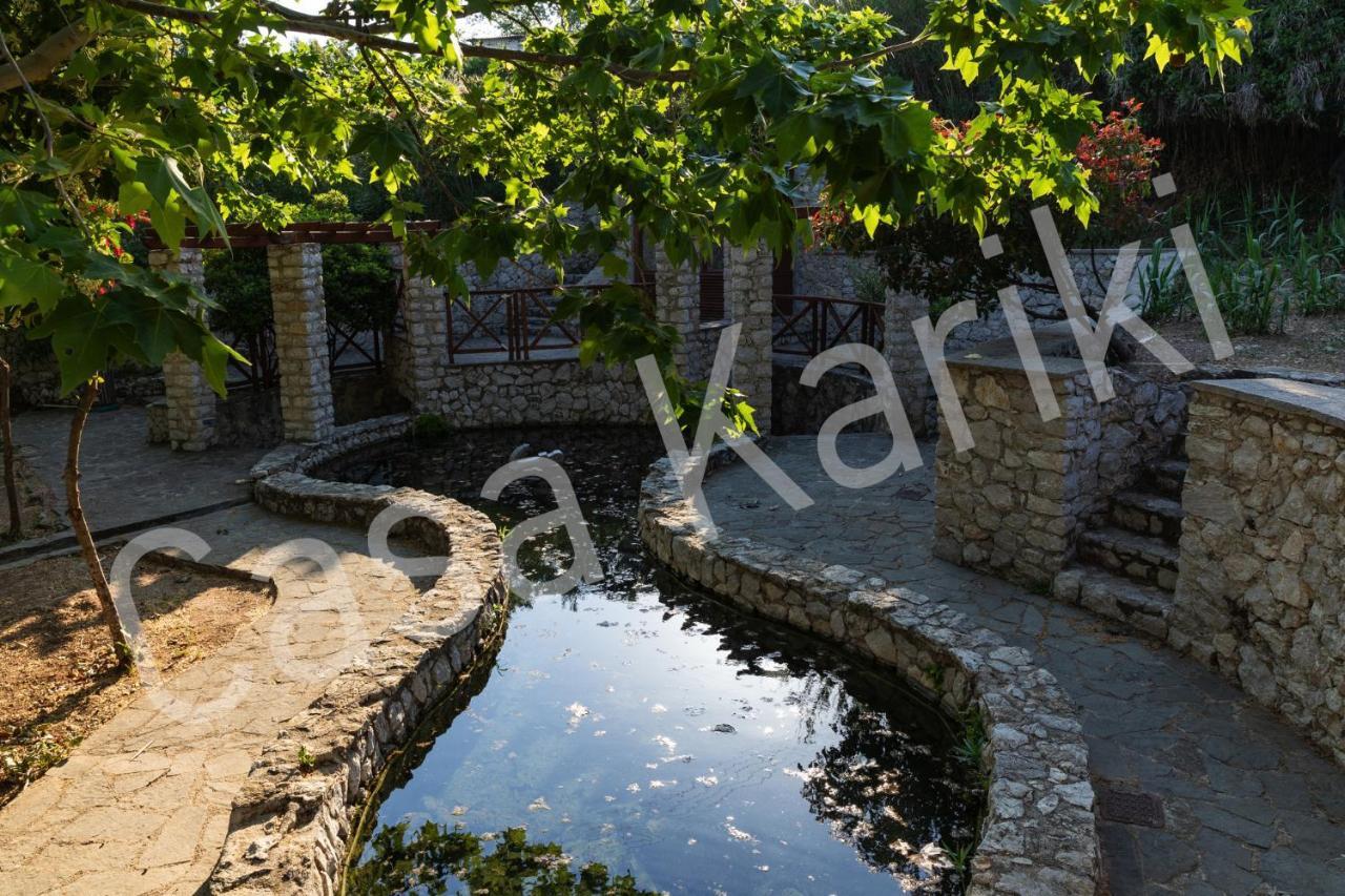 Casa Kariki - Traditional House In Psinthos Exterior foto